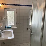 4 Rosenbogen - Familienwohnung Mit Wintergarten Und Terrasse Appartement Wangerooge