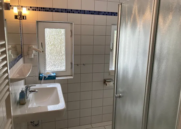 4 Rosenbogen - Familienwohnung Mit Wintergarten Und Terrasse Apartman Wangerooge